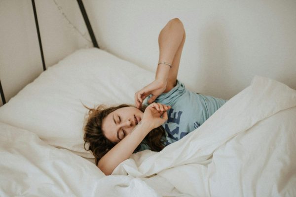 Bagaimana Otak Bekerja Saat Kamu Tidur: Fakta Ilmiah yang Jarang Diketahui