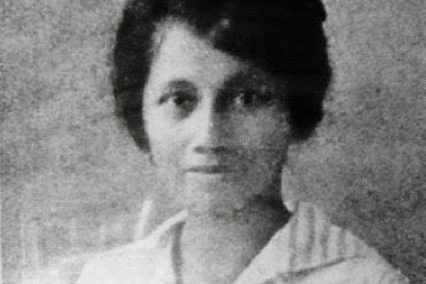 Marie Thomas: Dokter Perempuan Pertama di Tanah Air Marie Thomas: Dokter Perempuan Pertama di Tanah Air