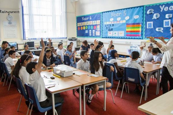 Beberapa Sekolah Eksperimental di London Menerapkan Kelas Teacherless
