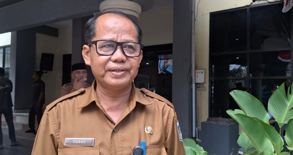 Guru Pelatihan Operator Smart Screen